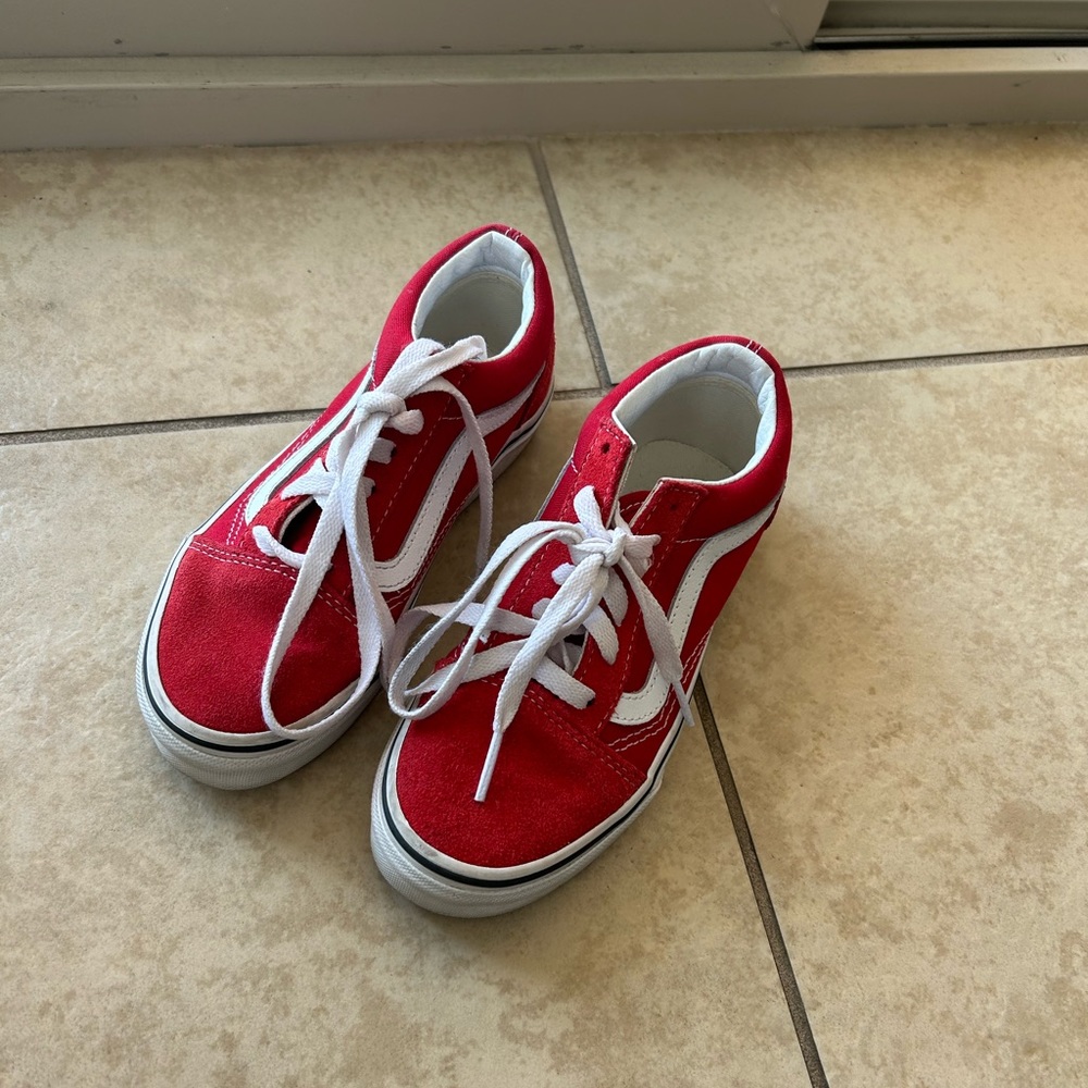 Vans red classic sneakers - Size 1- excellent condition